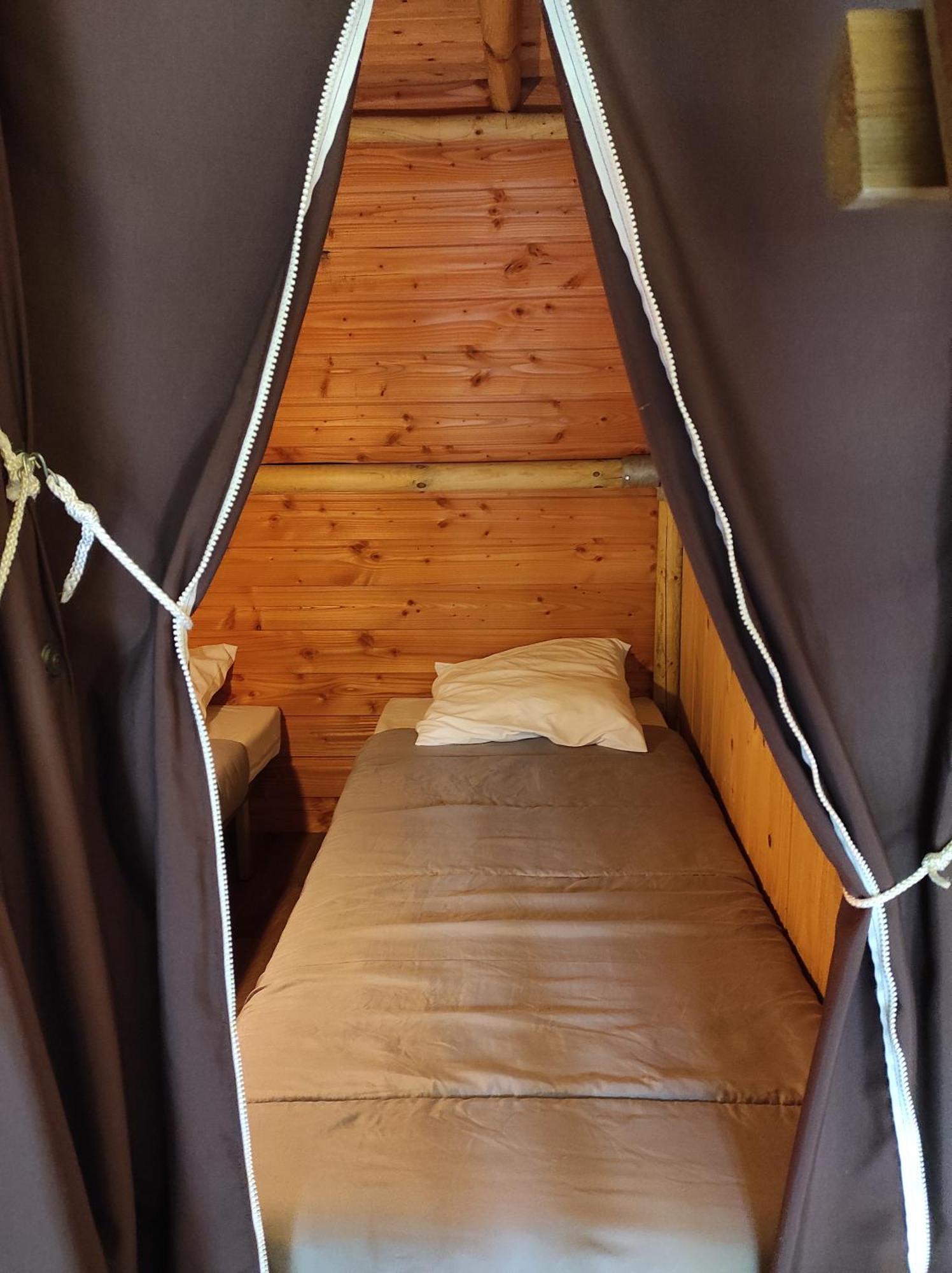 Camping Le Rouge Gorge **** 10' Puy Du Fou แซงต์โลรองซูร์แซฟ ภายนอก รูปภาพ