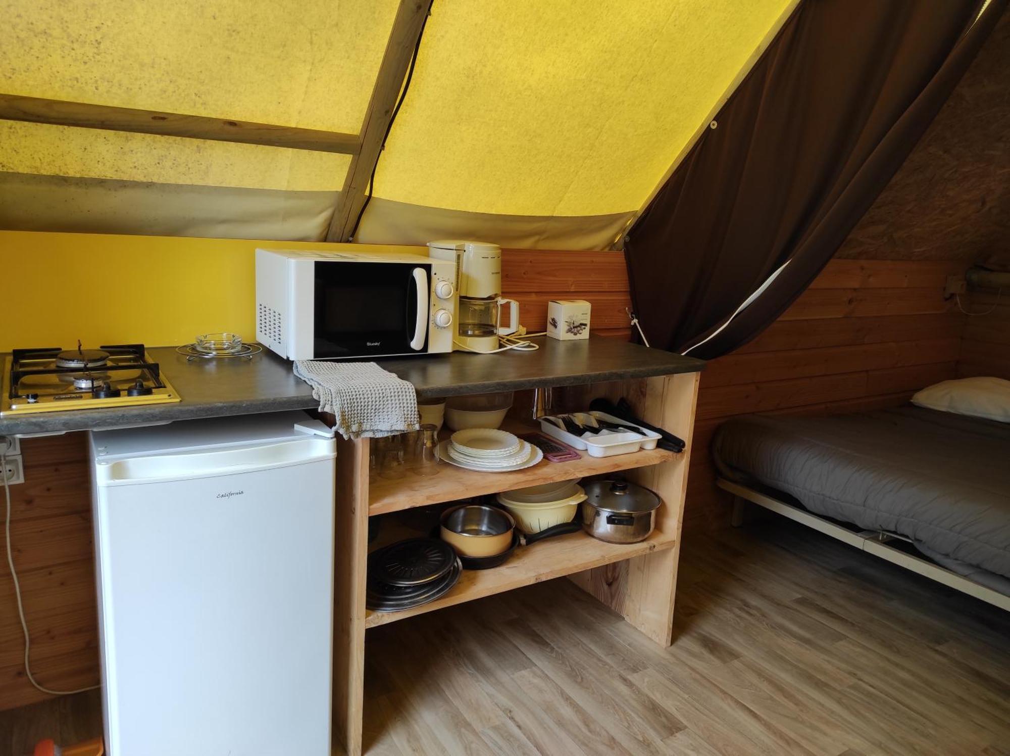 Camping Le Rouge Gorge **** 10' Puy Du Fou แซงต์โลรองซูร์แซฟ ภายนอก รูปภาพ